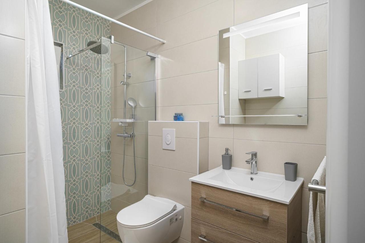 Your Private Summer House Водице Екстериор снимка